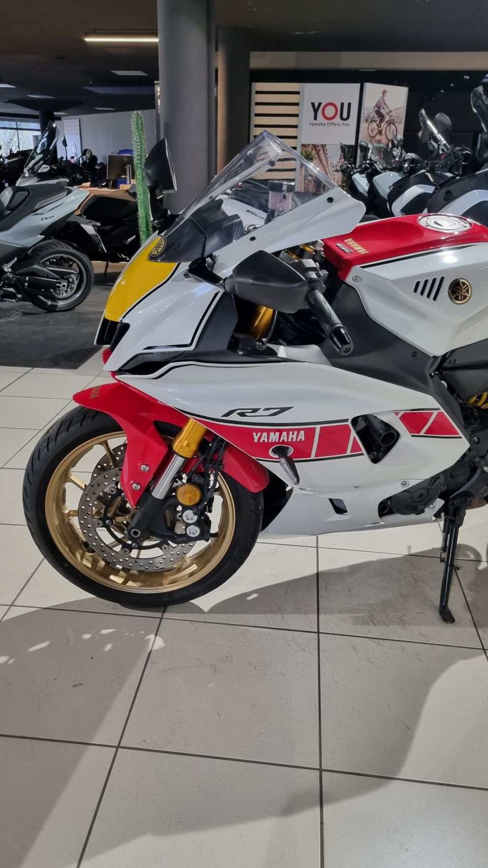 YAMAHA YZF-R7 WORLD GP 60TH ANNIVERSARY 4