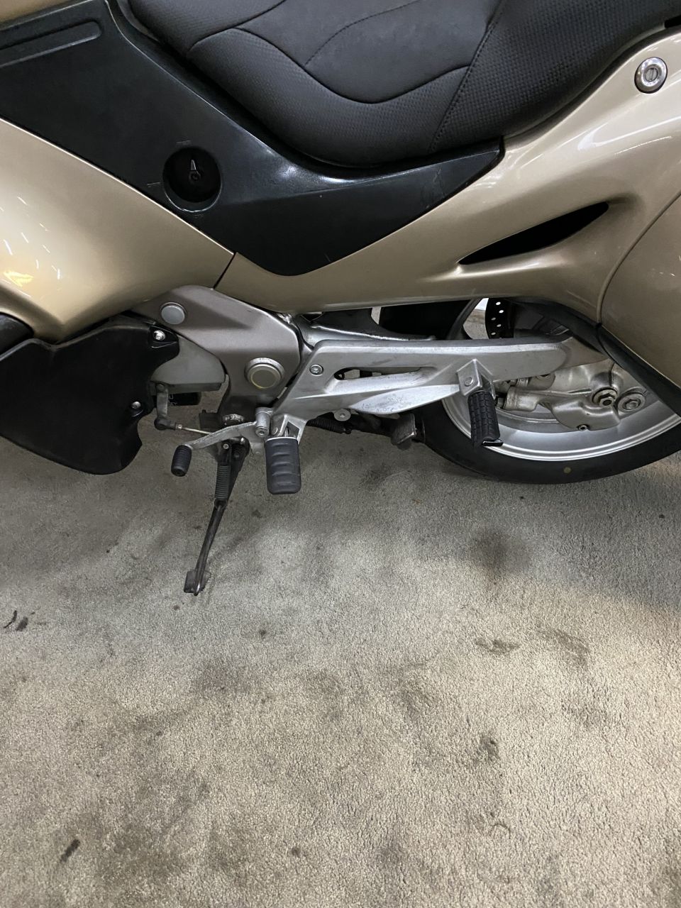 HONDA NT DEAUVILLE 650 4