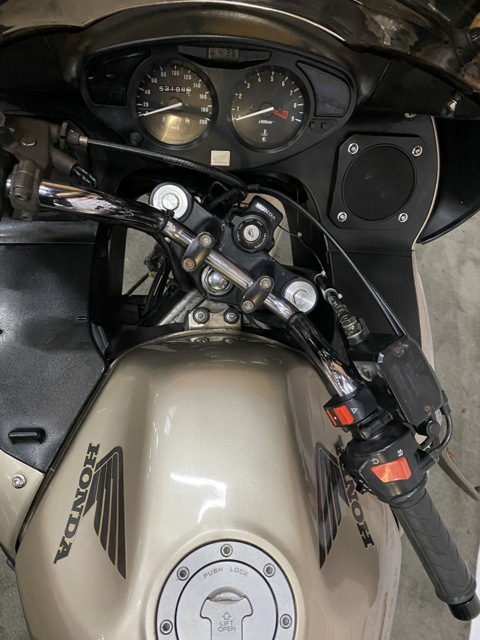 HONDA NT DEAUVILLE 650 4