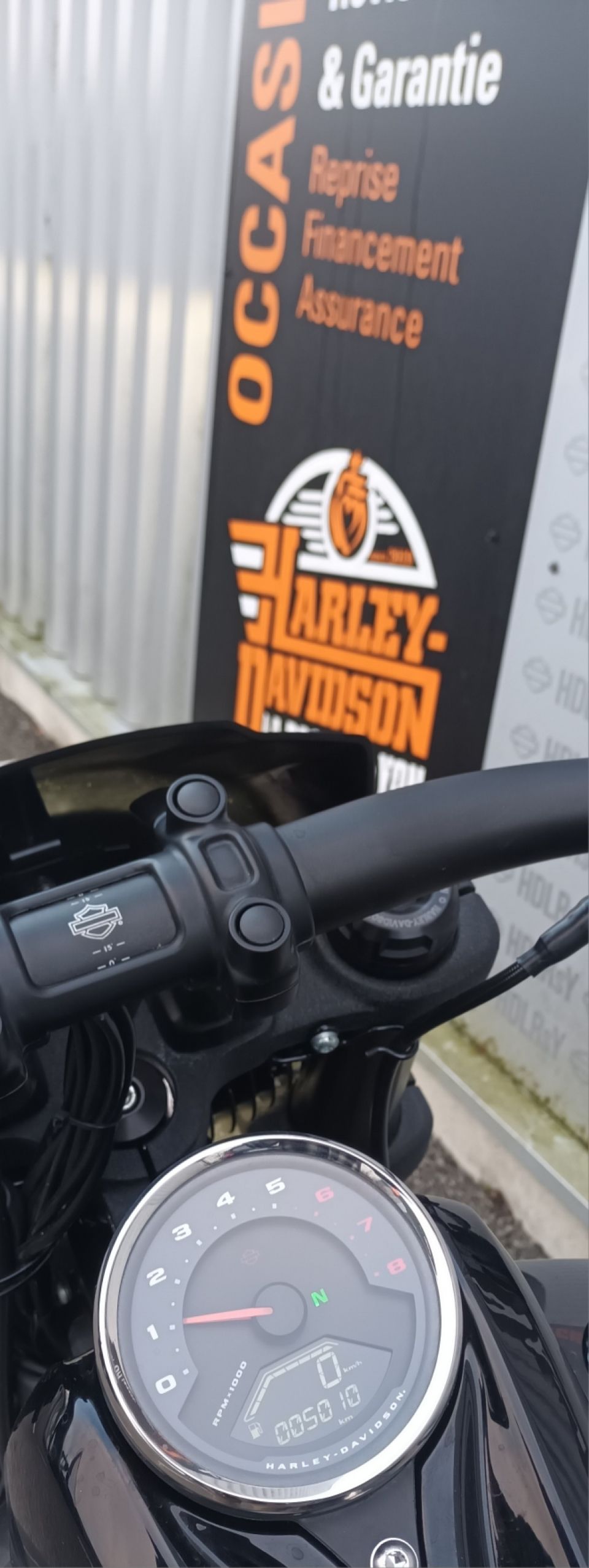 HARLEY-DAVIDSON SOFTAIL FAT BOB 1868 4