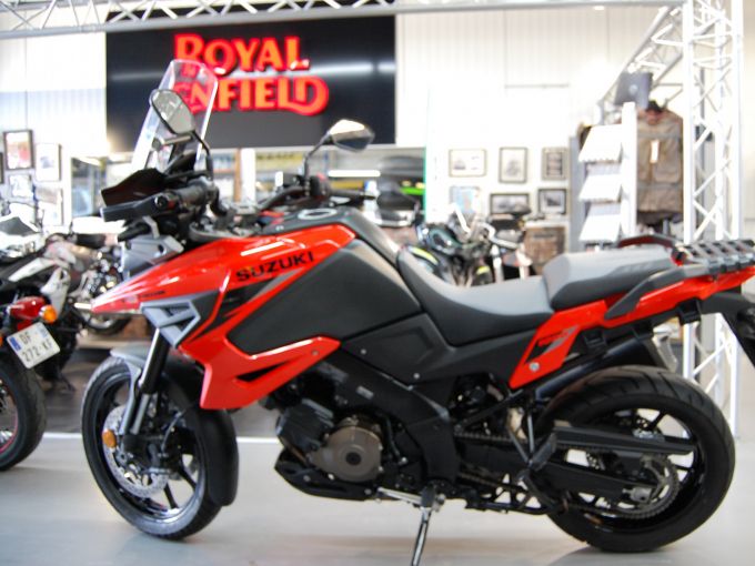 SUZUKI DL V-STROM 1050 4