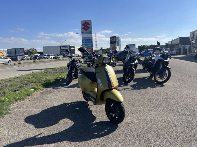 VESPA SPRINT S ELETTRICA 45KM/H 4