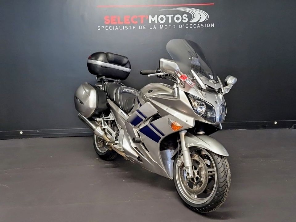 YAMAHA FJR 1300 ABS 4