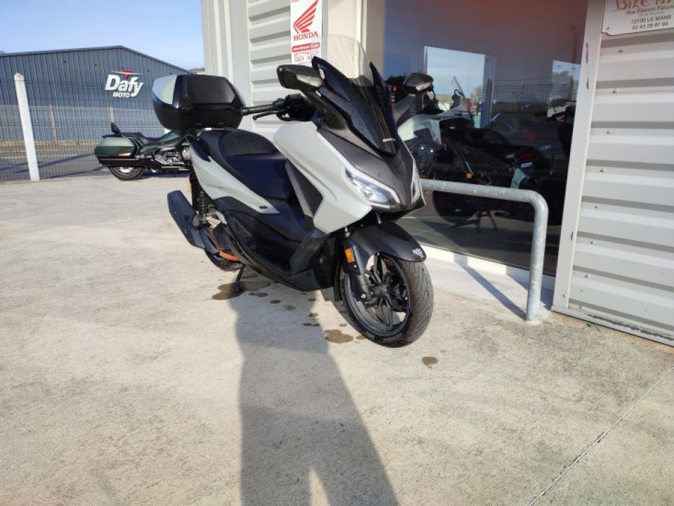 HONDA FORZA 125 ABS 4