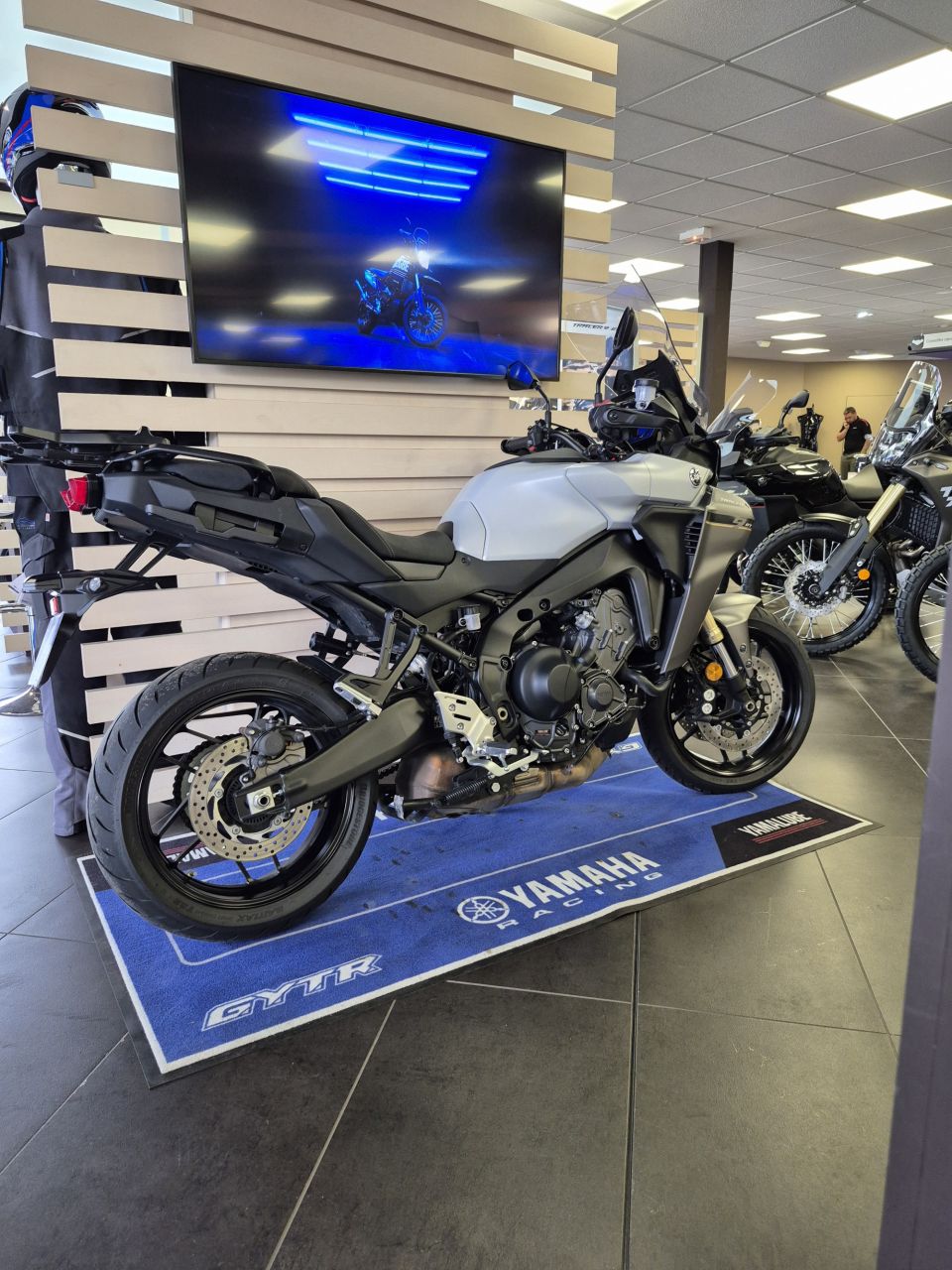 YAMAHA TRACER 9 GT 4