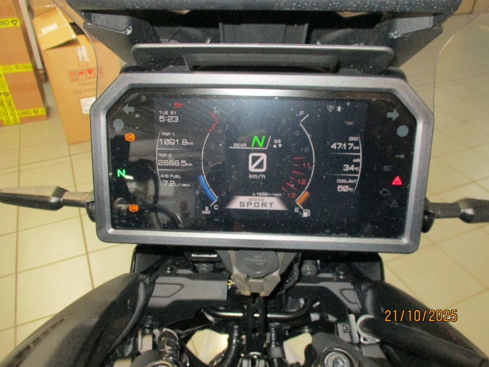 YAMAHA TRACER 9 GT+ 4