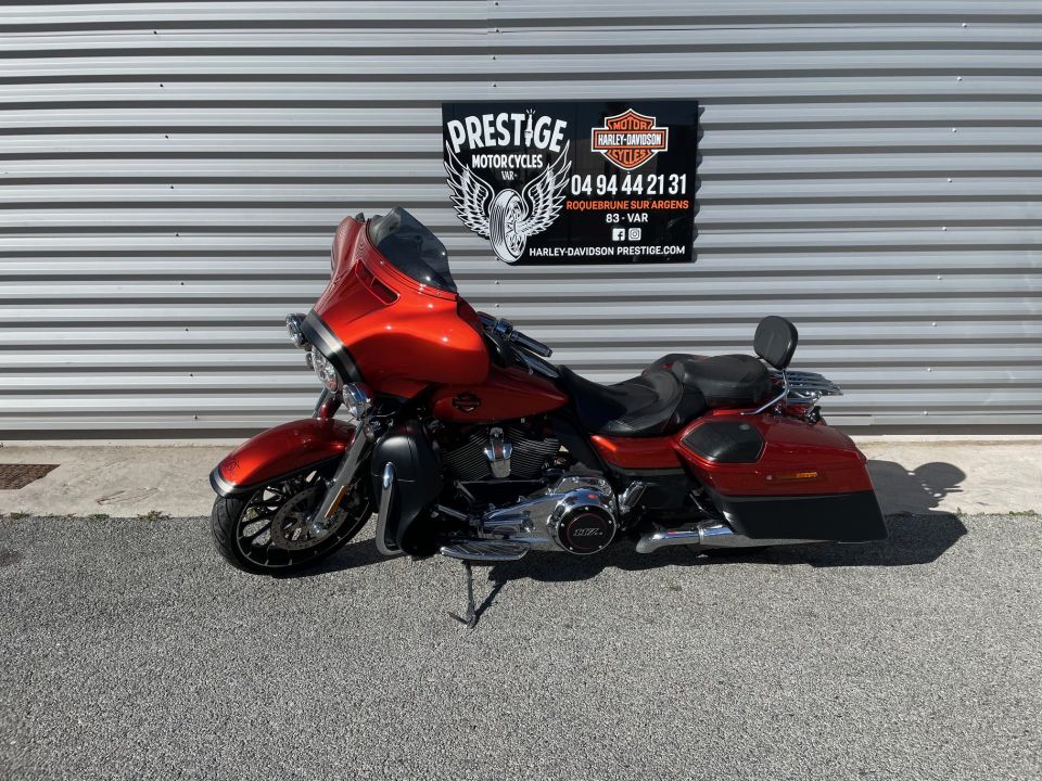 HARLEY-DAVIDSON TOURING STREET GLIDE 1923 CVO  4