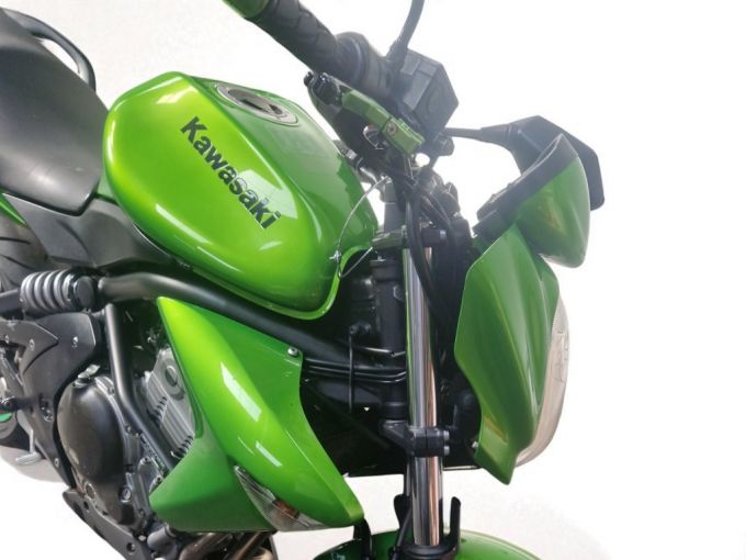 KAWASAKI ER-6 4