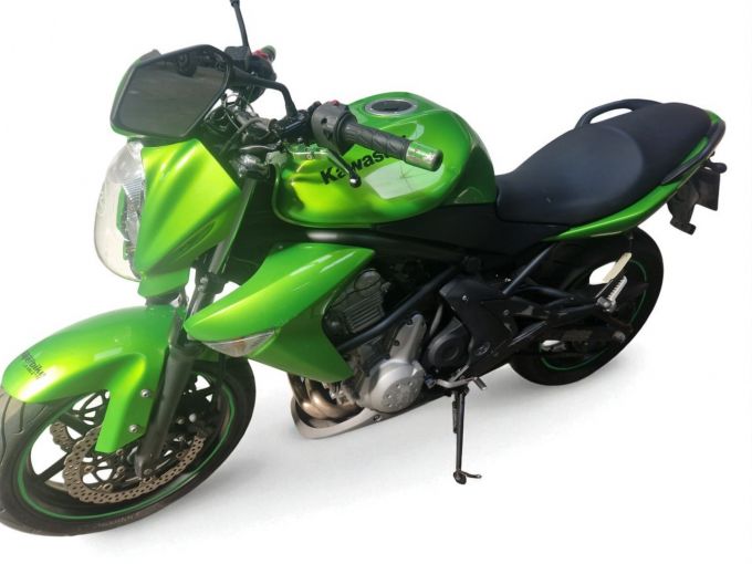 KAWASAKI ER-6 4