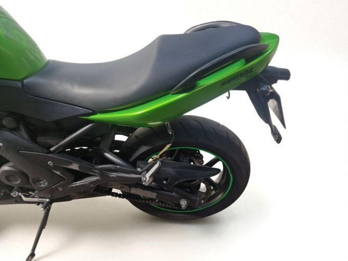 KAWASAKI ER-6 4