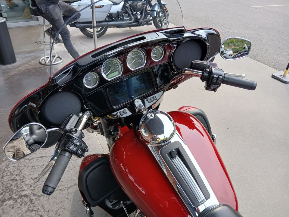 HARLEY-DAVIDSON TOURING ELECTRA GLIDE 1868 ULTRA LIMITED 4