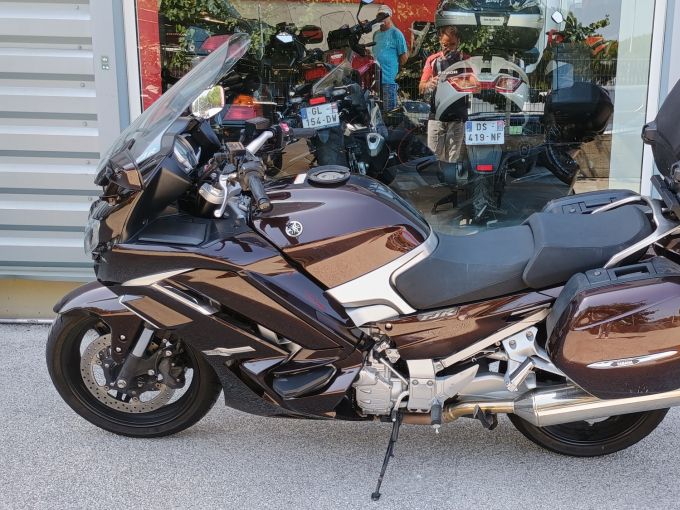 YAMAHA FJR 1300 ABS 4