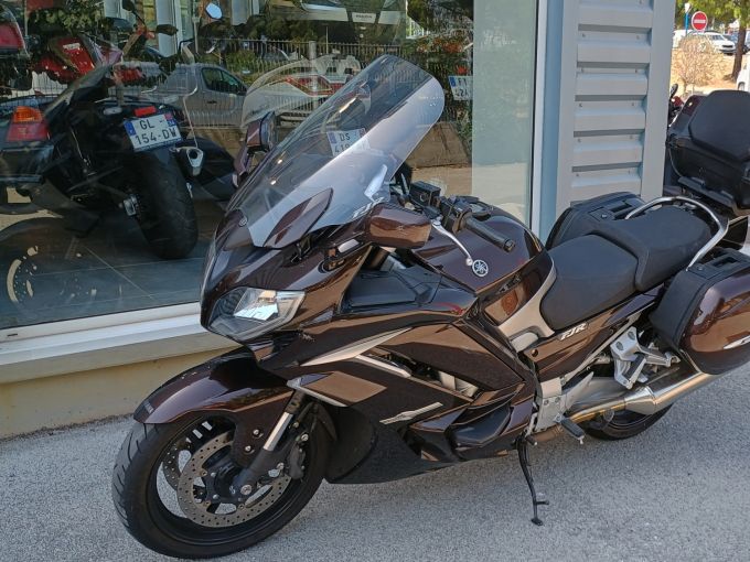 YAMAHA FJR 1300 ABS 4