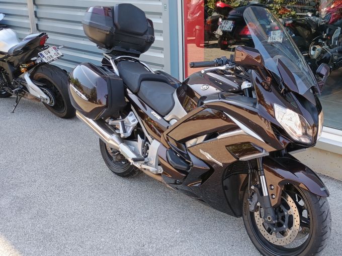 YAMAHA FJR 1300 ABS 4