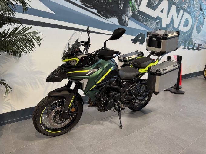 BENELLI TRK  702  X 4
