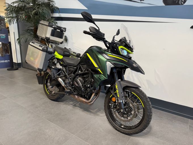 BENELLI TRK  702  X 4