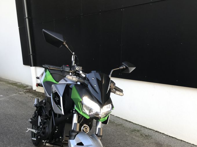KAWASAKI Z e-1 4