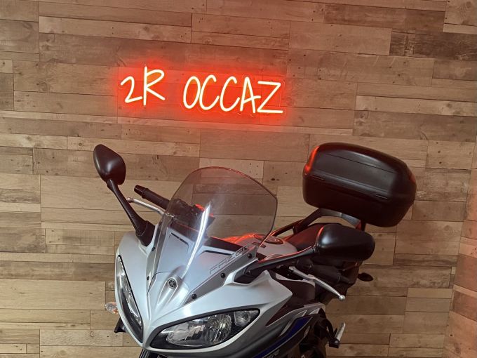 YAMAHA FAZER8 4