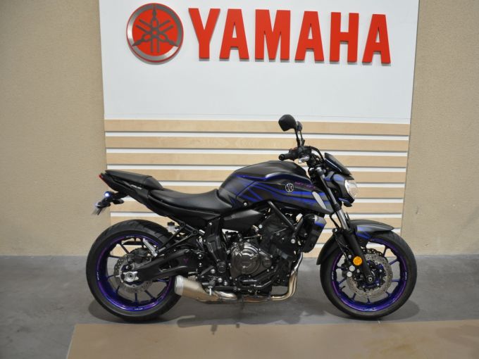 YAMAHA MT-07 (47.5CV) 4