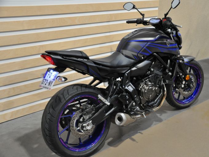 YAMAHA MT-07 (47.5CV) 4