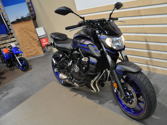 YAMAHA MT-07 (47.5CV) 4