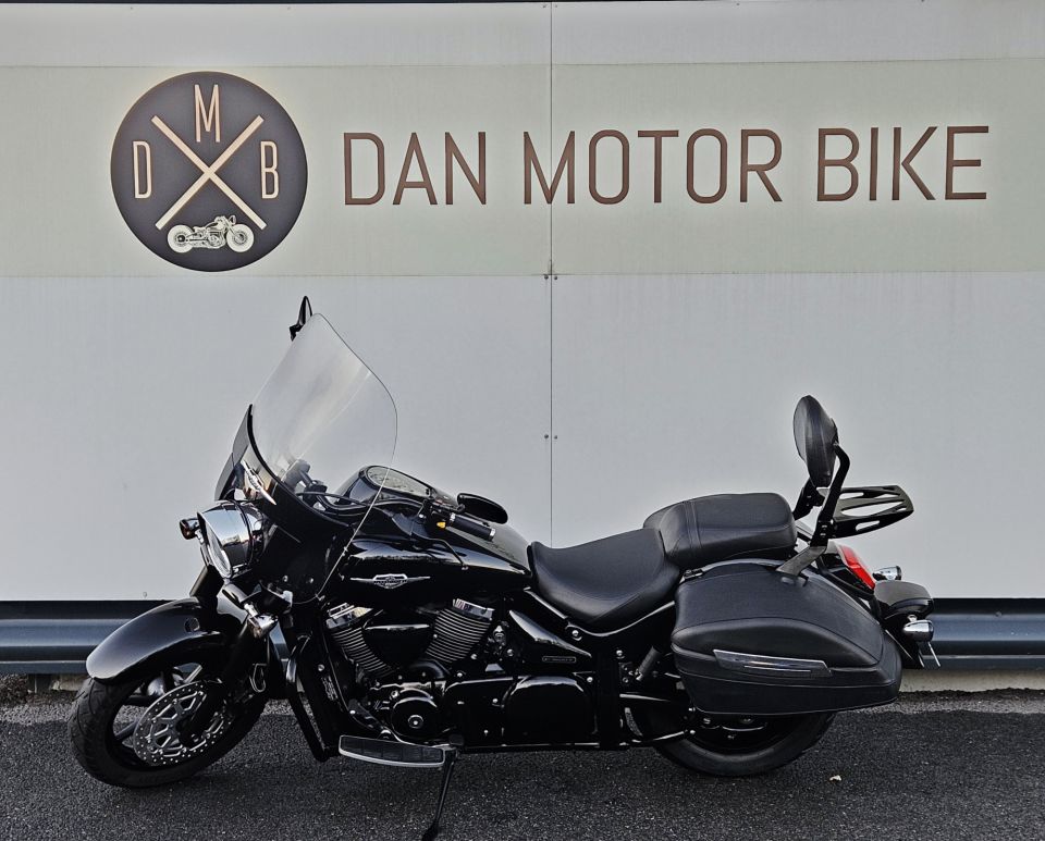 SUZUKI INTRUDER 1500 4