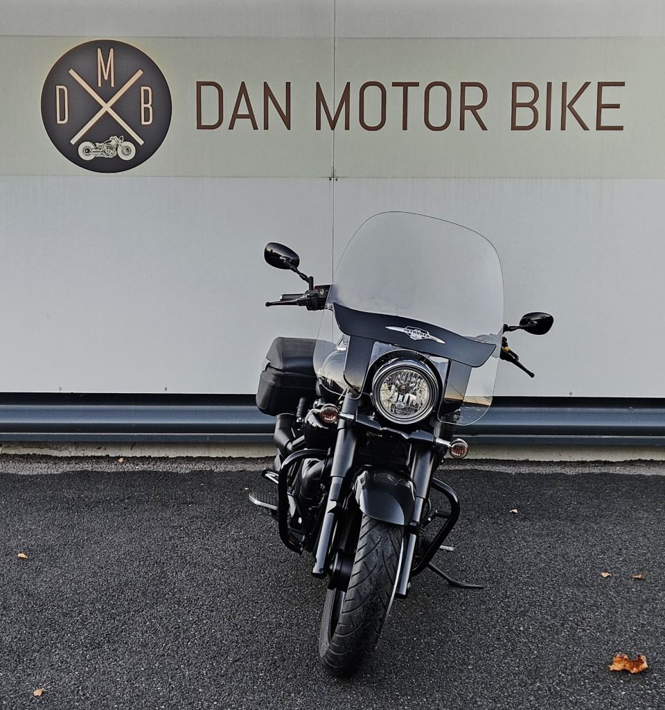 SUZUKI INTRUDER 1500 4