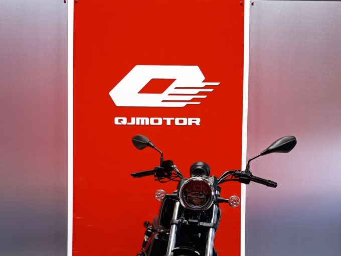 QJ MOTOR SRV 125 4