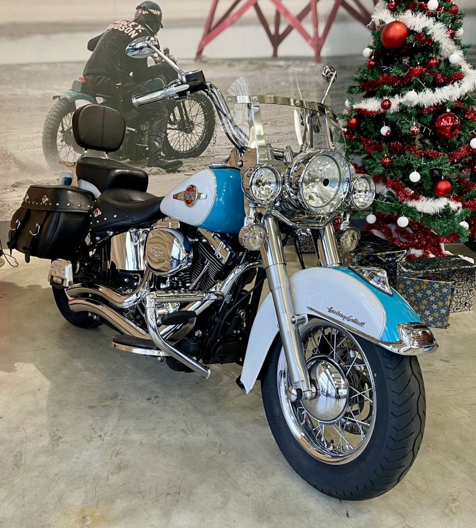 HARLEY-DAVIDSON SOFTAIL HERITAGE 1690 CLASSIC 4