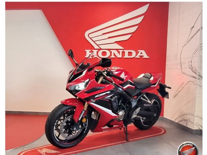 HONDA CBR650R 4