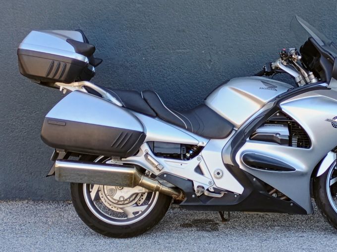 HONDA PAN-EUROPEAN 4