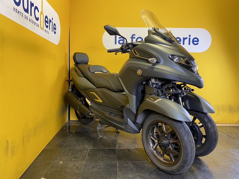 YAMAHA TRICITY 300 4