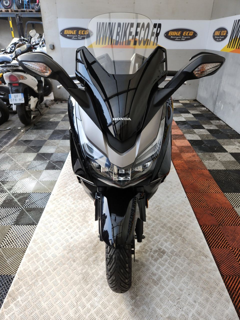 HONDA NSS FORZA 125 4