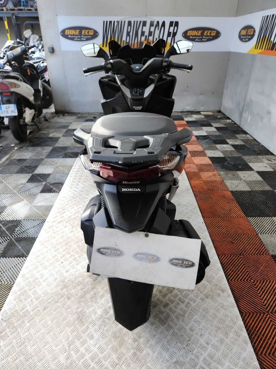 HONDA NSS FORZA 125 4