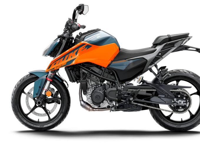 KTM 125 DUKE ABS 4