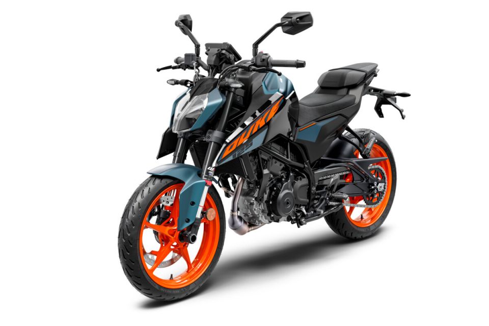 KTM 125 DUKE ABS 4