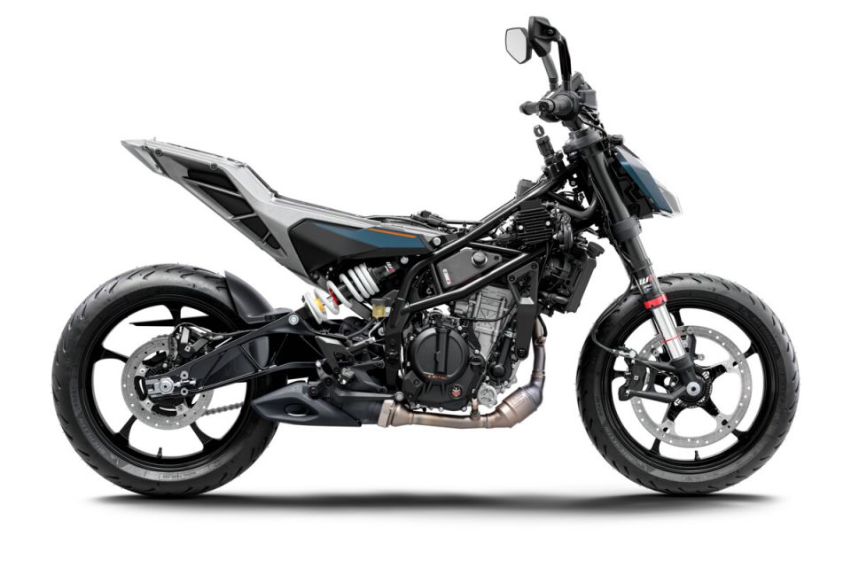KTM 125 DUKE ABS 4