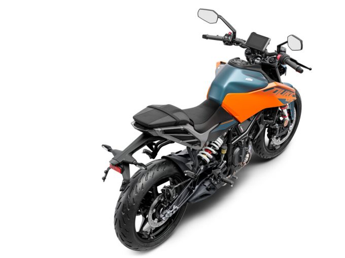 KTM 125 DUKE ABS 4