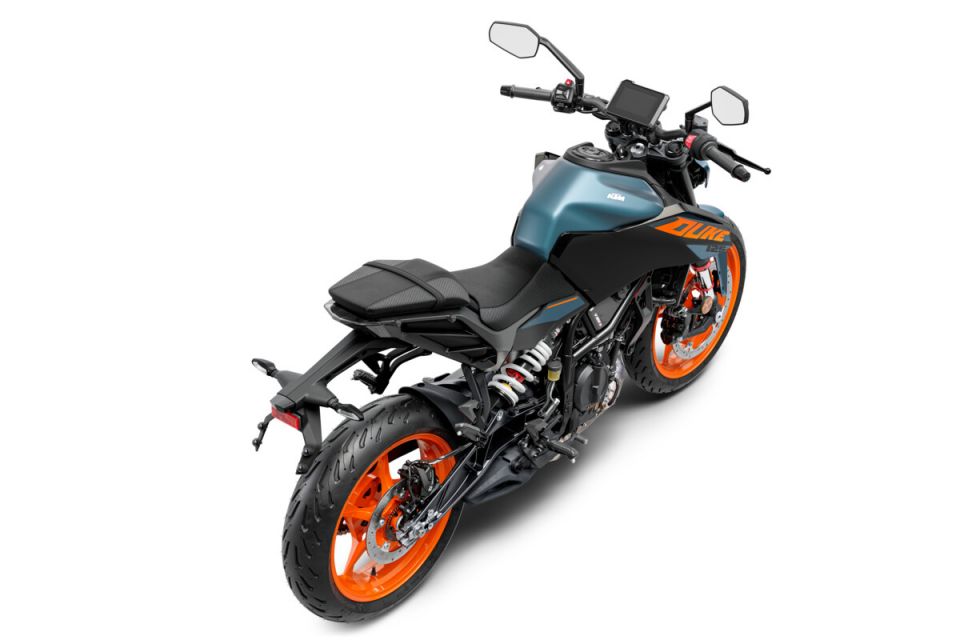 KTM 125 DUKE ABS 4