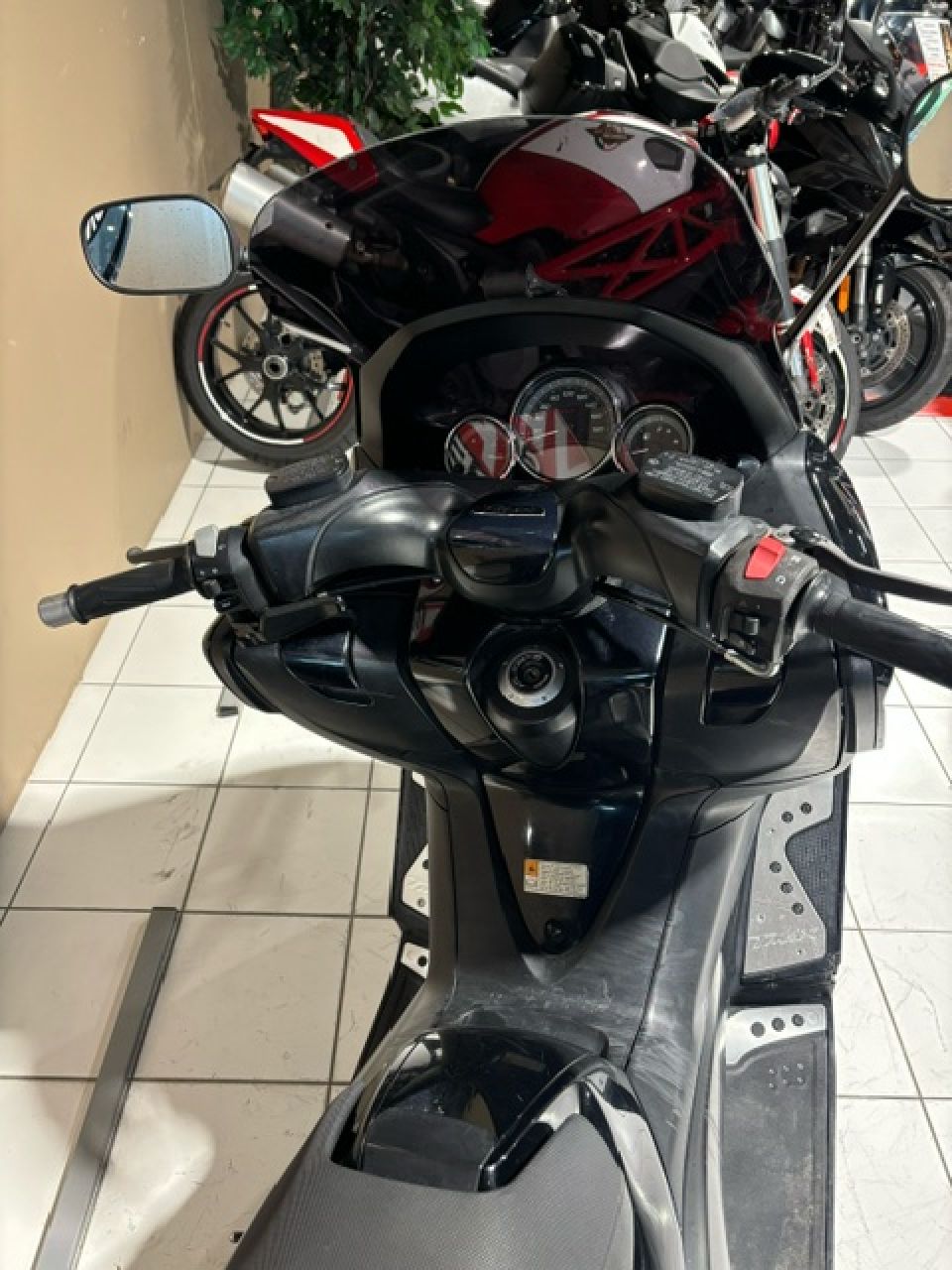 YAMAHA XP T-MAX 500 4