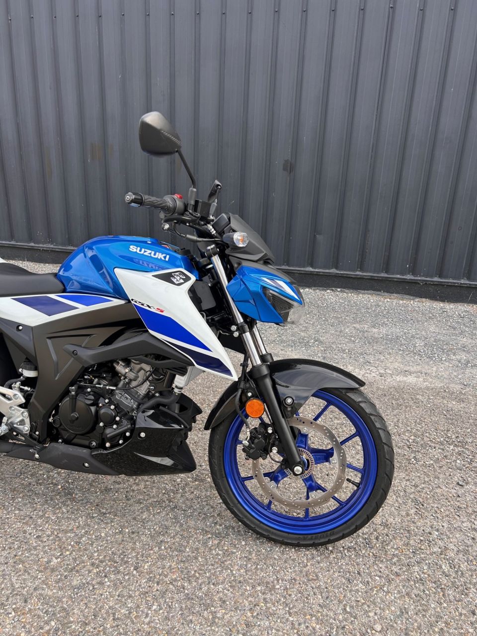 SUZUKI GSX-S 125 ABS 4