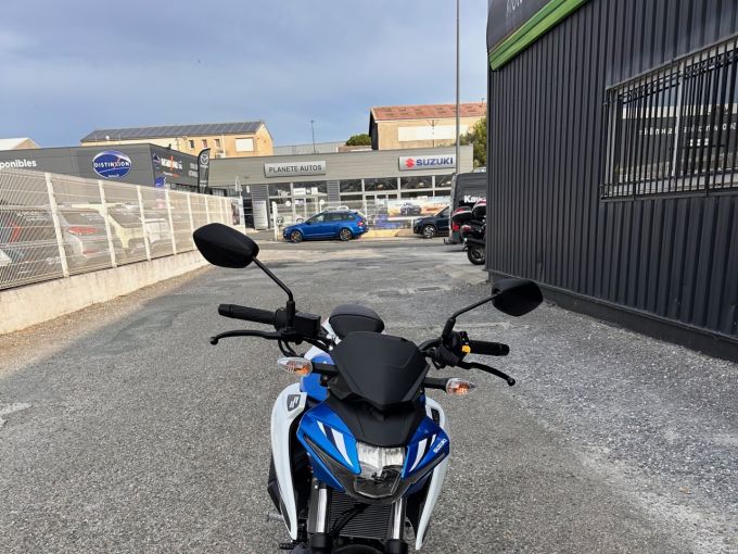 SUZUKI GSX-S 125 ABS 4
