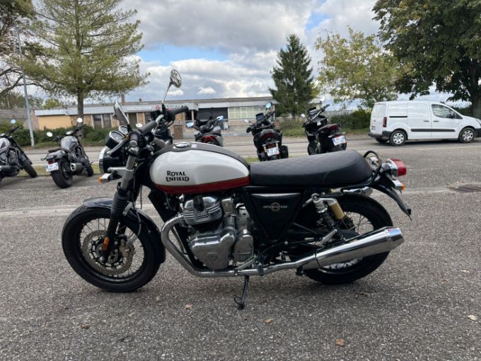 ROYAL ENFIELD TWIN INTERCEPTOR 650 4