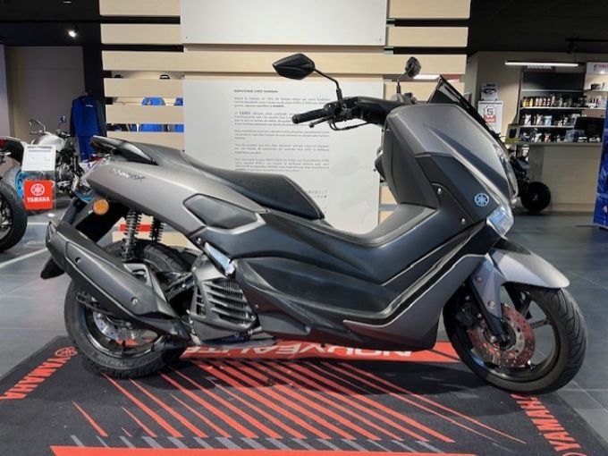 YAMAHA NMAX 125 4