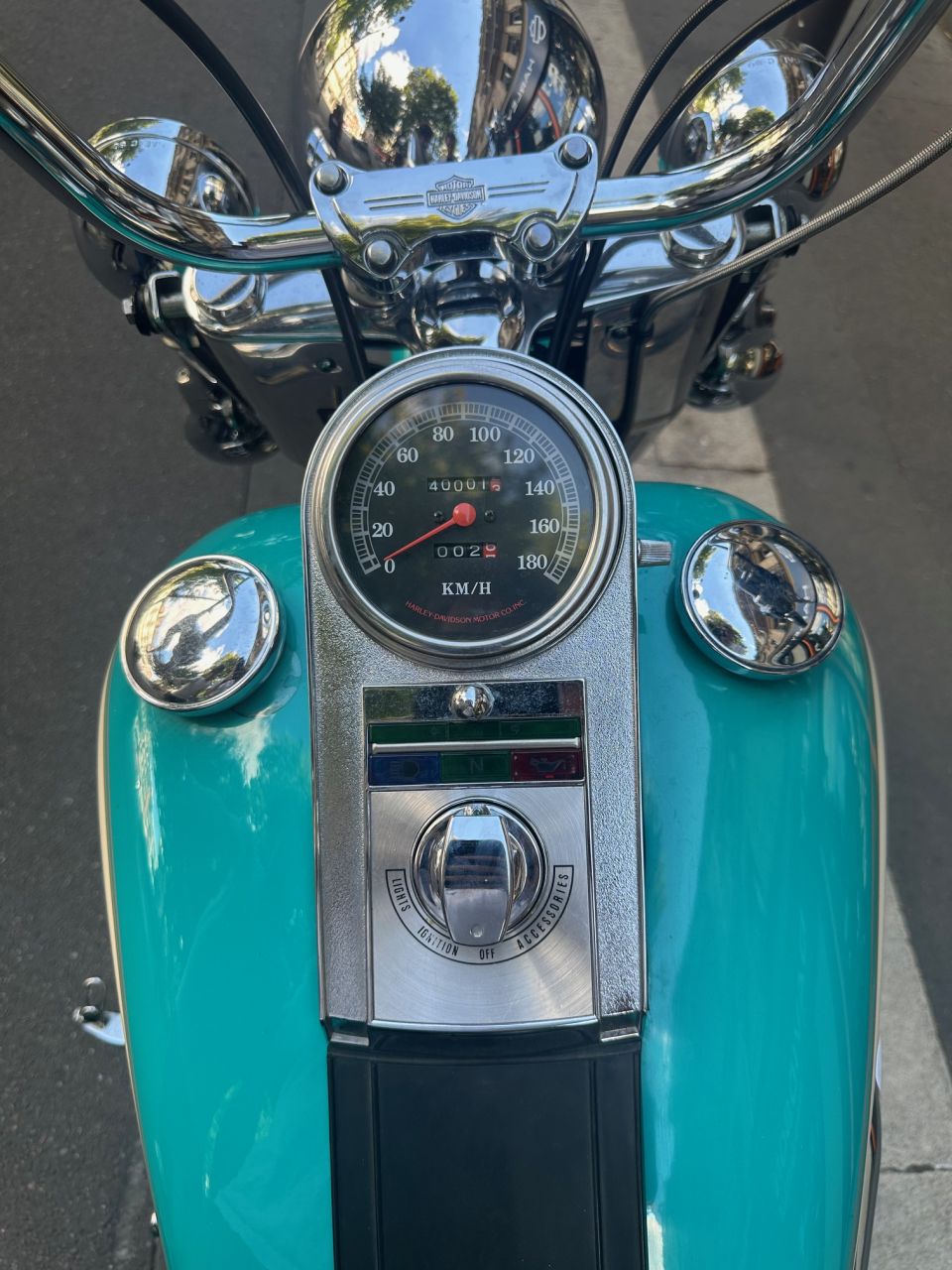 HARLEY-DAVIDSON SOFTAIL HERITAGE 1340 CLASSIC 4