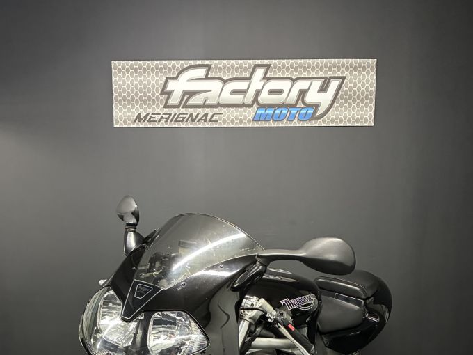 TRIUMPH DAYTONA 955 4