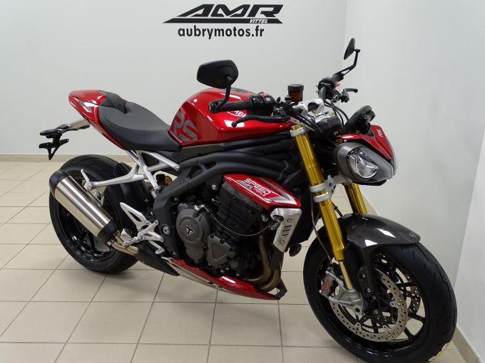 TRIUMPH SPEED TRIPLE 1200 RS 4