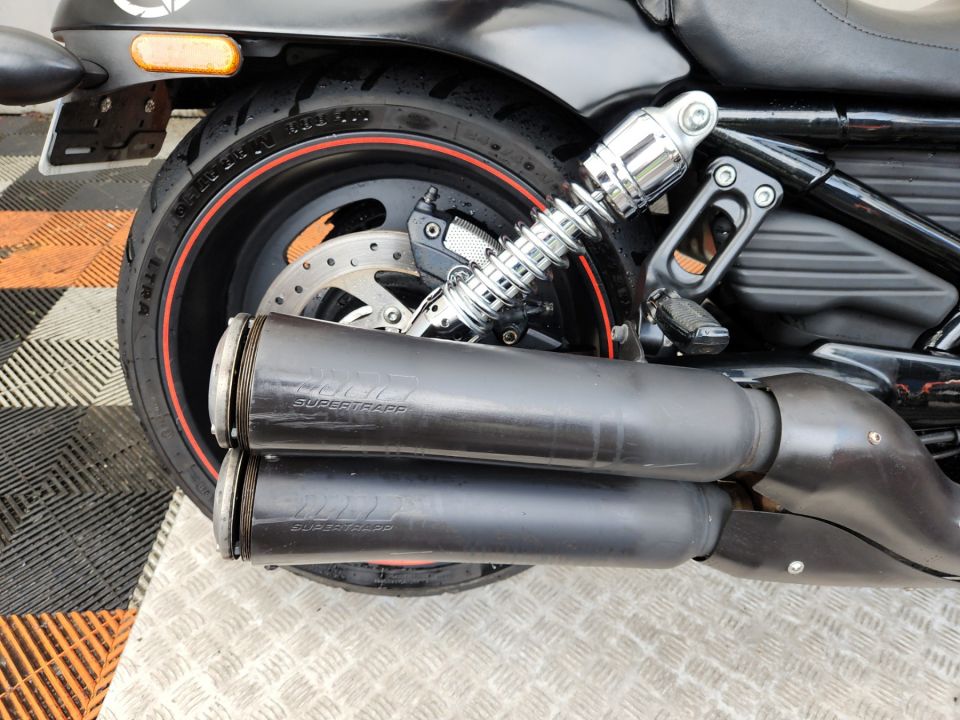 HARLEY-DAVIDSON V-ROD 1250 4