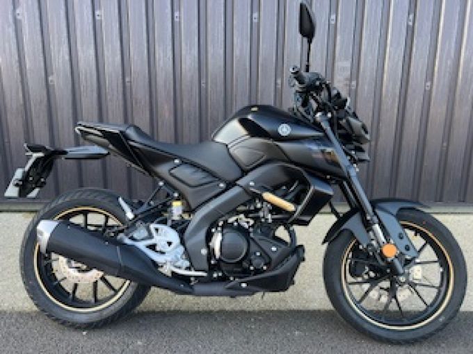 YAMAHA MT-125 ABS 4