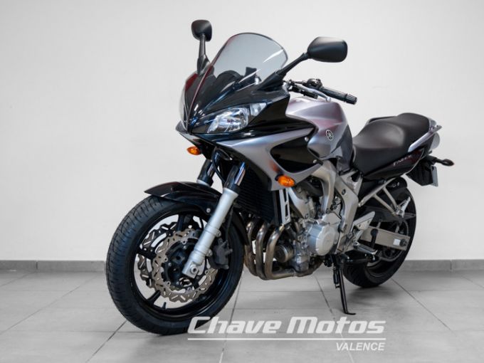 YAMAHA FZ6 FAZER 600 4